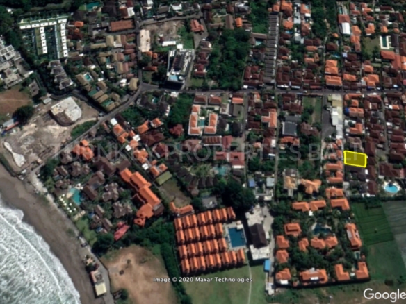 Freehold 315 sqm Land in Batu Belig, 800 meter to the Beach