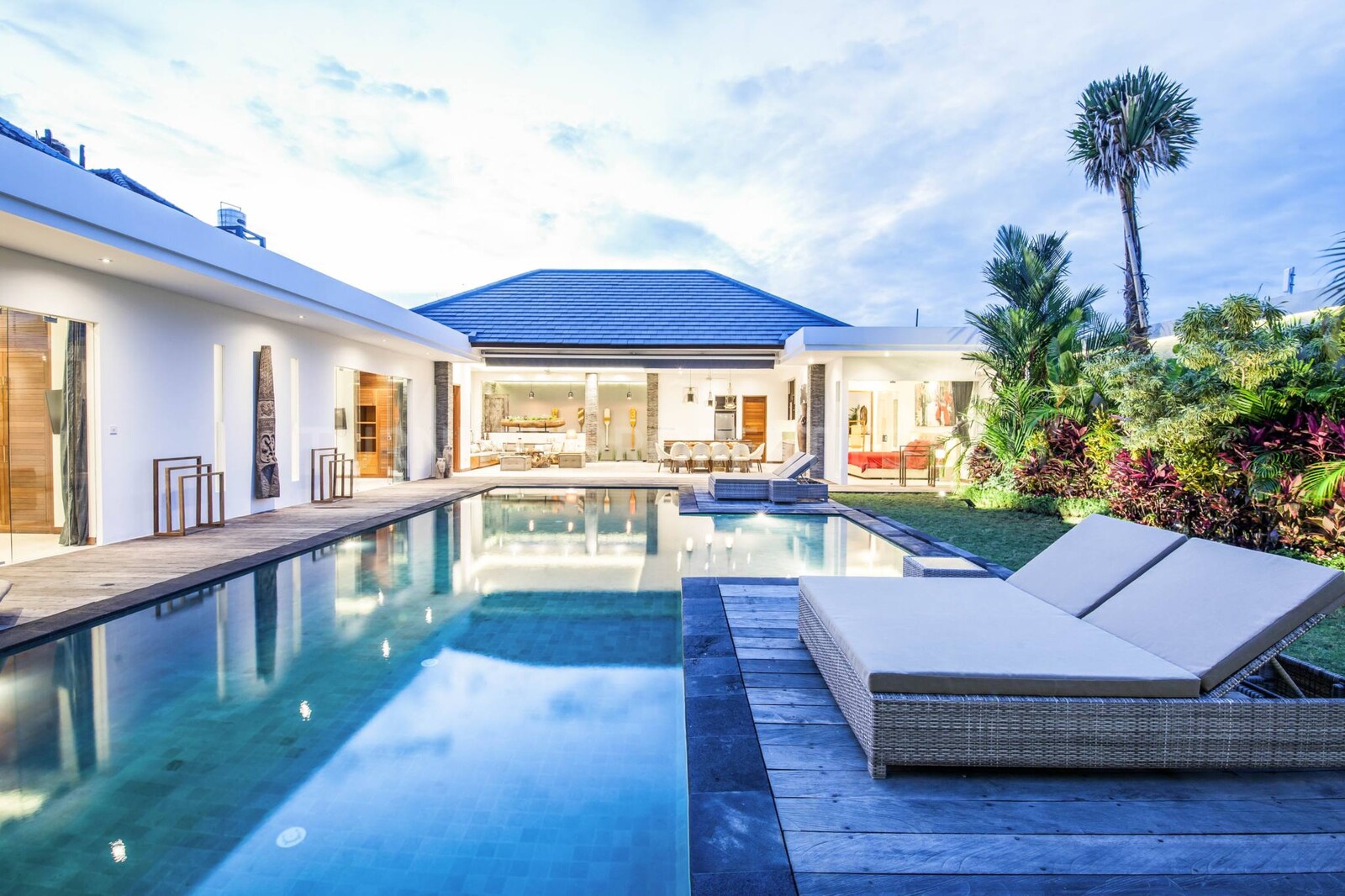 Excellent 4 Bedroom Leasehold Villa In Seminyak! For Sale Id:45529 ...