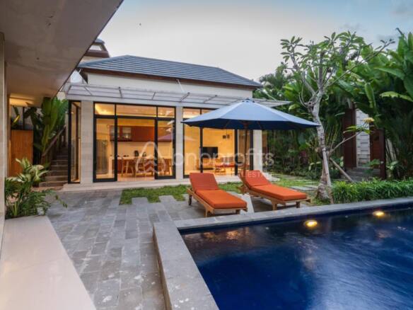Charming 2 Bedrooms Bali Yearly Rental: Your Serene Retreat in Canggu - Babakan