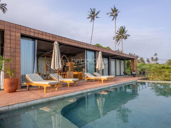 Balian Beachfront Serenity, Brand New 3 Bedroom Villa with Ocean Panorama