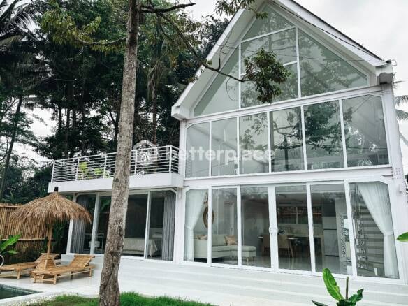 Modern and Bright Villa for Sale in Ubud (Lodtunduh) - A Dreamy White Haven with Spectacular Views