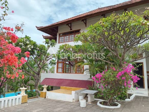 Stunning Freehold 6 Bedrooms Villa for Sale in North Bali