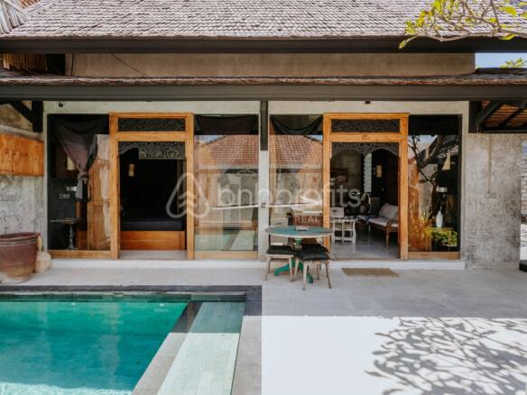 Intimate Elegance: Your Dream One-Bedroom Freehold Villa in the Heart of Canggu - Bali