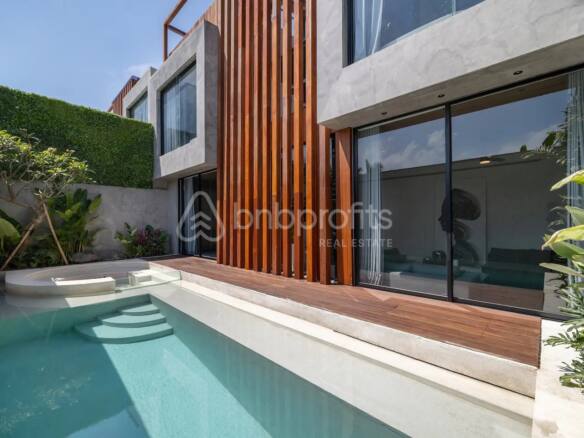 Luxurious Two Bedroom Villa, Walking Distance to Batu Bolong Beach, A Prime Investment Opportunity