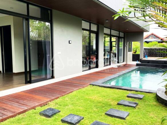Exclusive Living: Spacious Yearly Rental 3-Bed Villa with Stunning Design in Bukit - Ungasan