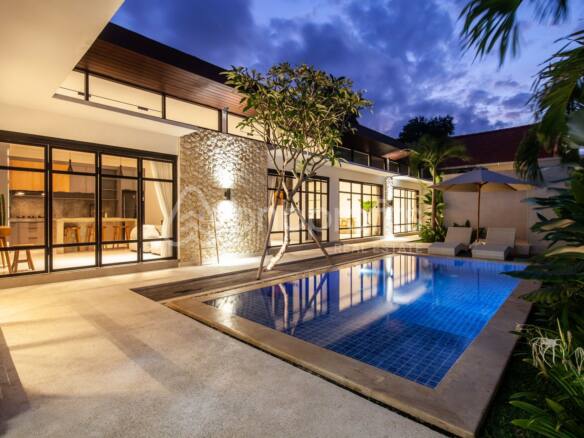Invest in Luxury: Elegant Yearly Rental 3-Bed Villa in Prime Bali - Umalas Location