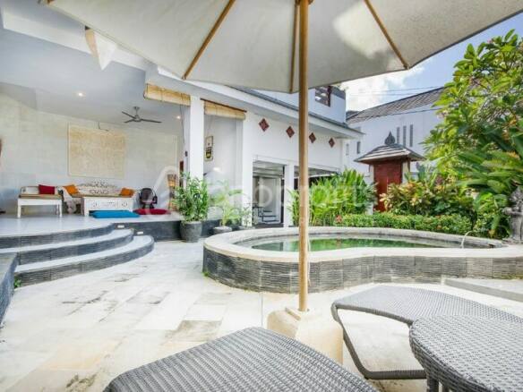 Your Dream Home in Bukit - Jimbaran: Exclusive Yearly Rental 4-Bed Villa Available