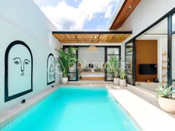 Stunning Tropical 1 Bedroom Pererenan Villa for Sale Leasehold