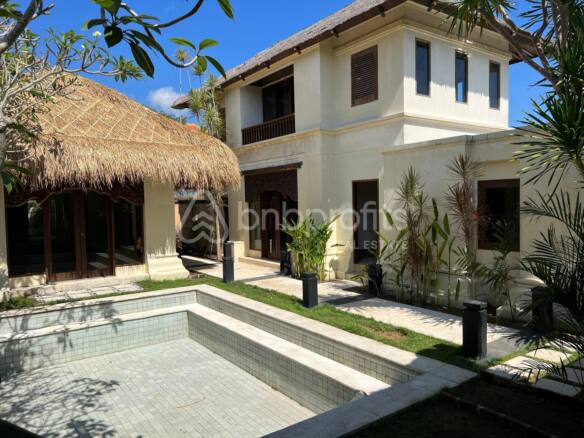 Stunning Leasehold 4-Bedroom Villa in Bukit-Jimbaran – 5 Minutes to Beach