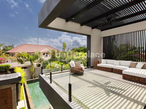 Spacious 4 Bedroom Villa in Buduk - North Canggu, Modern Design with A Great Investment Opportunity