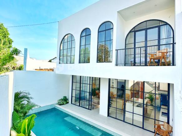 Spacious and Modern Living, 3 Bedroom Brand New Villa in Cepaka