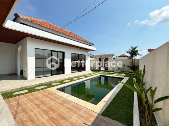 Prime Bali Rental: Spacious Minimalist Yearly Rental 2-Bed Villa Close to Top Attractions