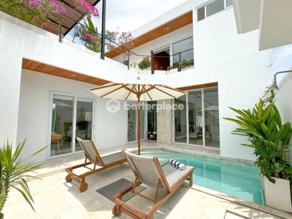 Modern 3 Bedroom Villa with Rooftop in Tumbak Bayuh