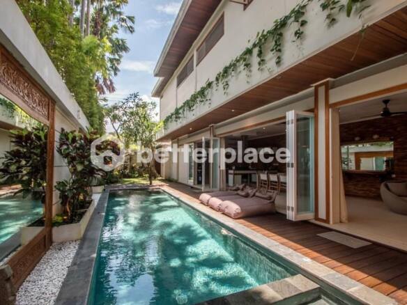 Spacious 3 Bedroom Villa for Yearly Rent in Umalas